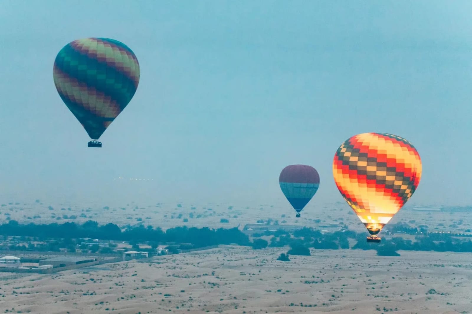 Heißluftballon in Dubai: Lohnt sich der $275-Flug?