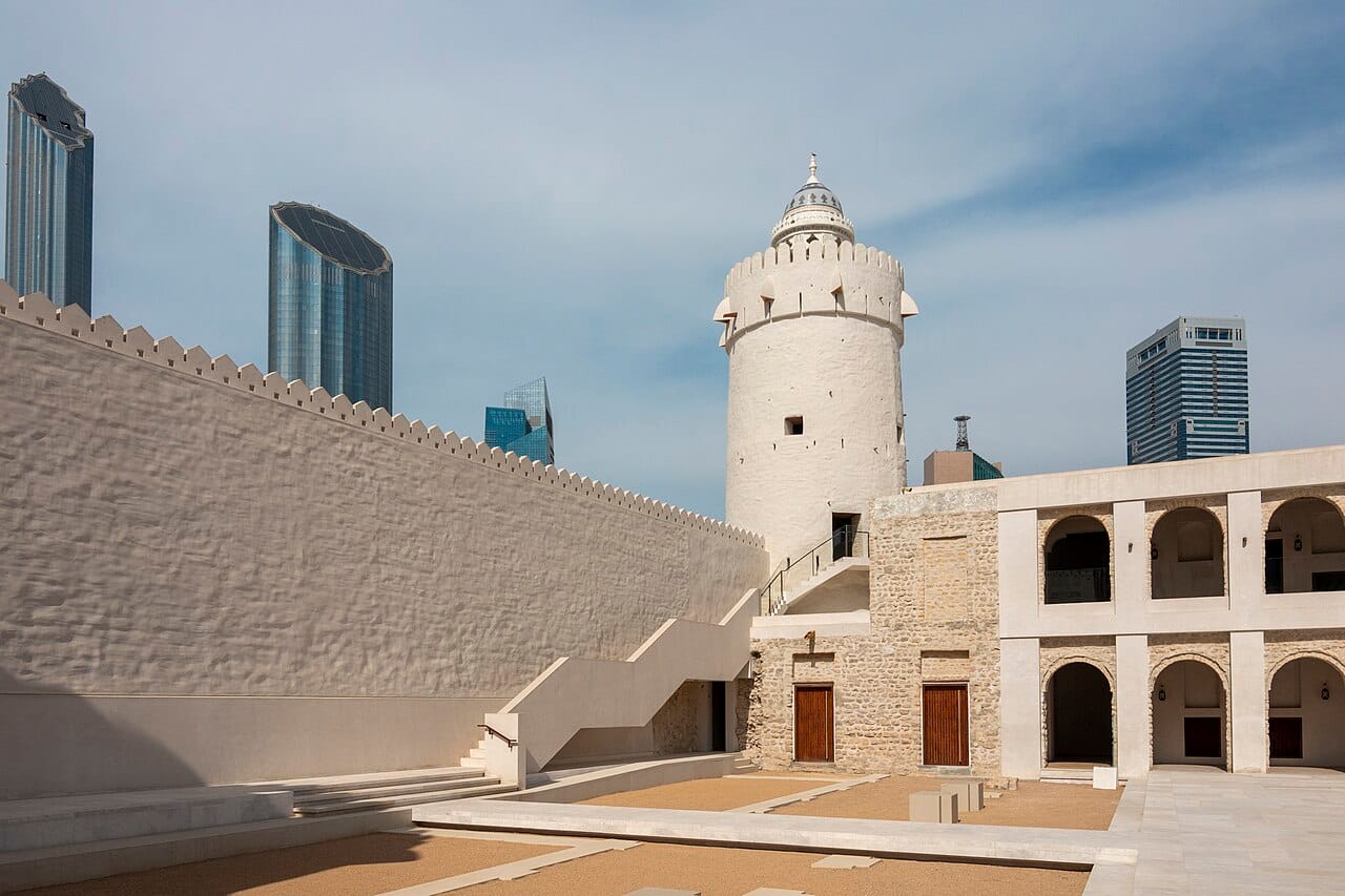 Old Abu Dhabi: Qasr Al Hosn