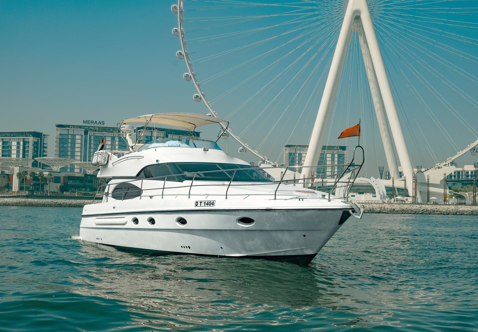 Daphne, 53 ft Yacht für bis zu 17 Gäste, Dubai Marina