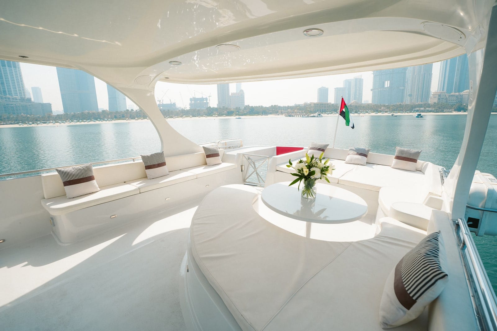 Libra, 62 ft Yacht in Dubai — Flybridge