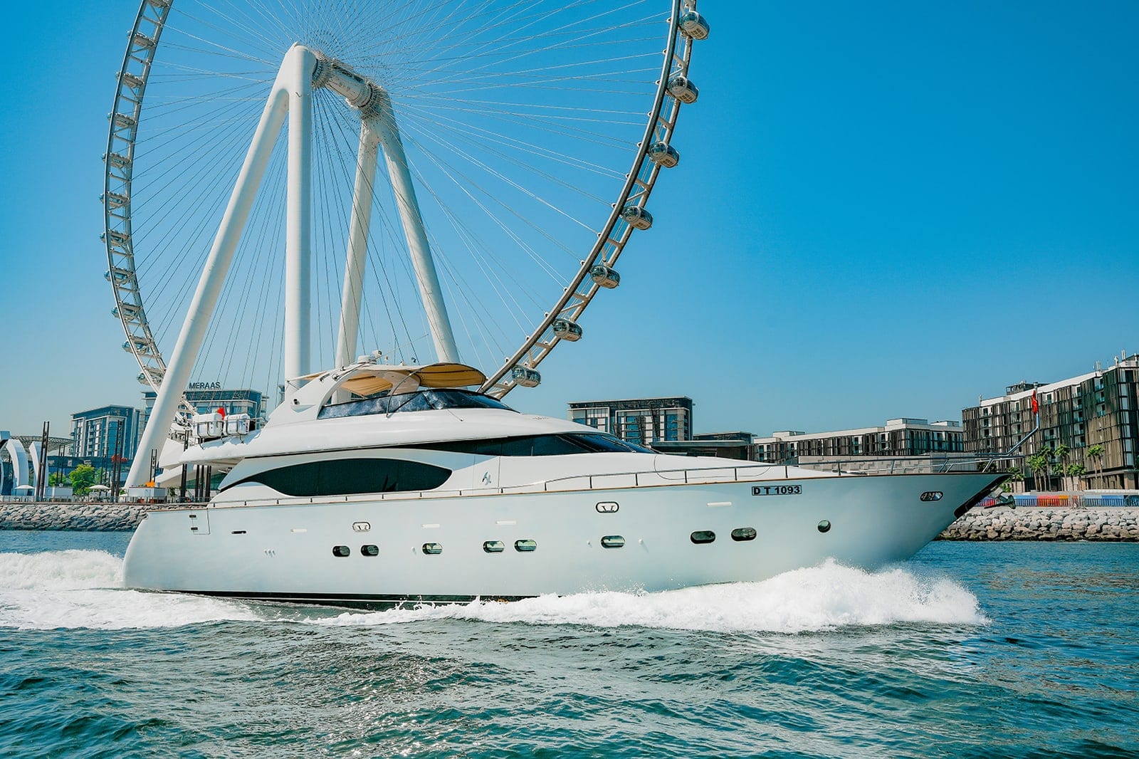 Elara, 82 ft Yacht für bis zu 30 Gäste, Dubai Marina